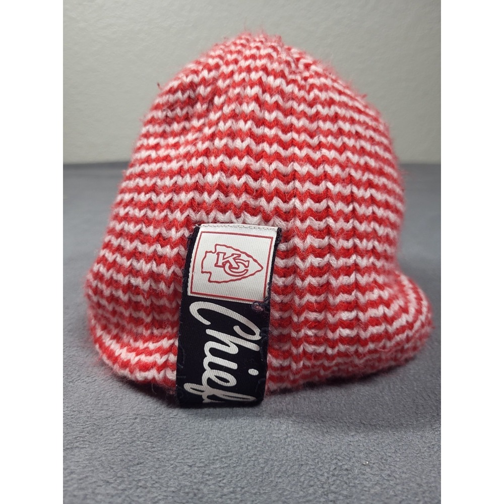 47 Kansas City Chiefs Red White Striped Cuffed Pom Knit Skull Cap Stretch Warm